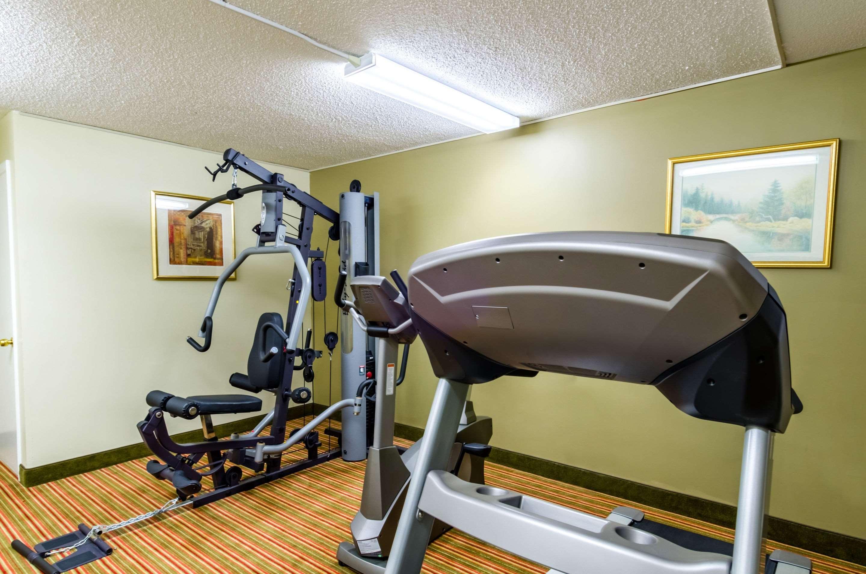 Fairbridge Inn Express Питсфилд Экстерьер фото