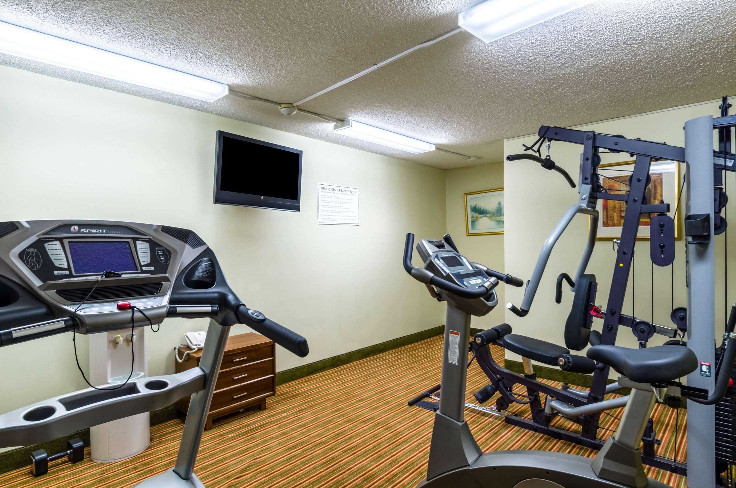 Fairbridge Inn Express Питсфилд Экстерьер фото
